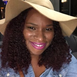 Meet your Posher, Tara